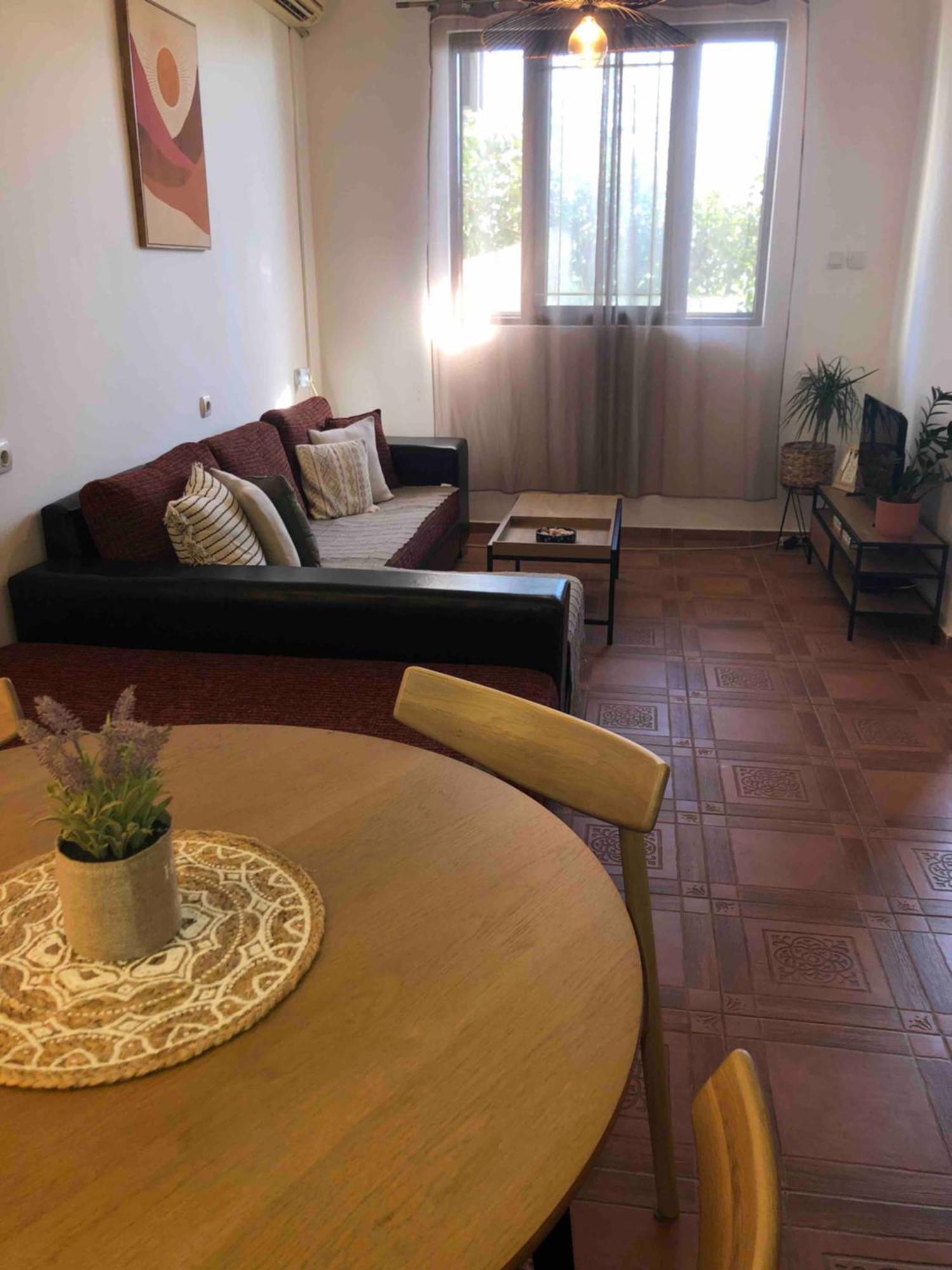 Flora Apartment - Near The Sea Шушань Екстер'єр фото